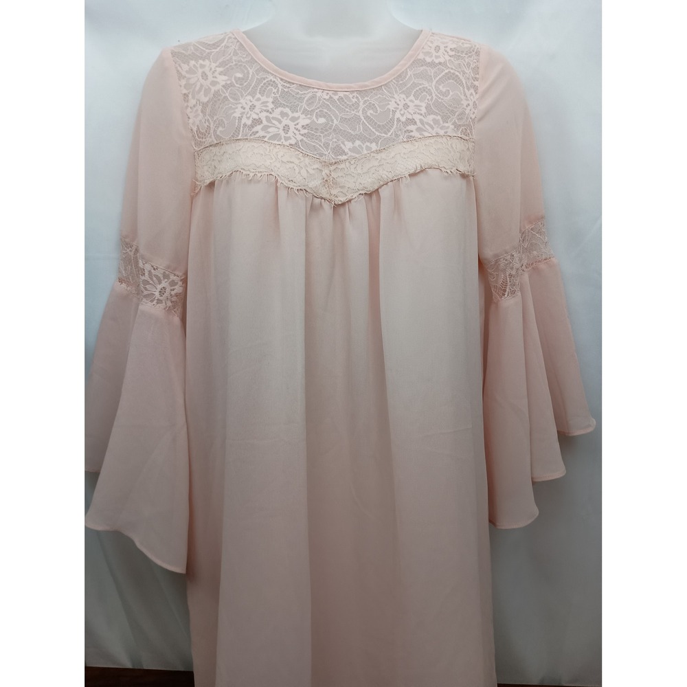 A Byer pink lace flowy sleeve victorian easter cottagecore lined blouse size M